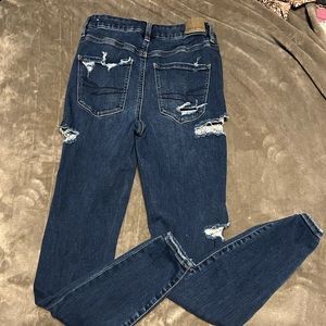 Ripped American eagle jeans size 2